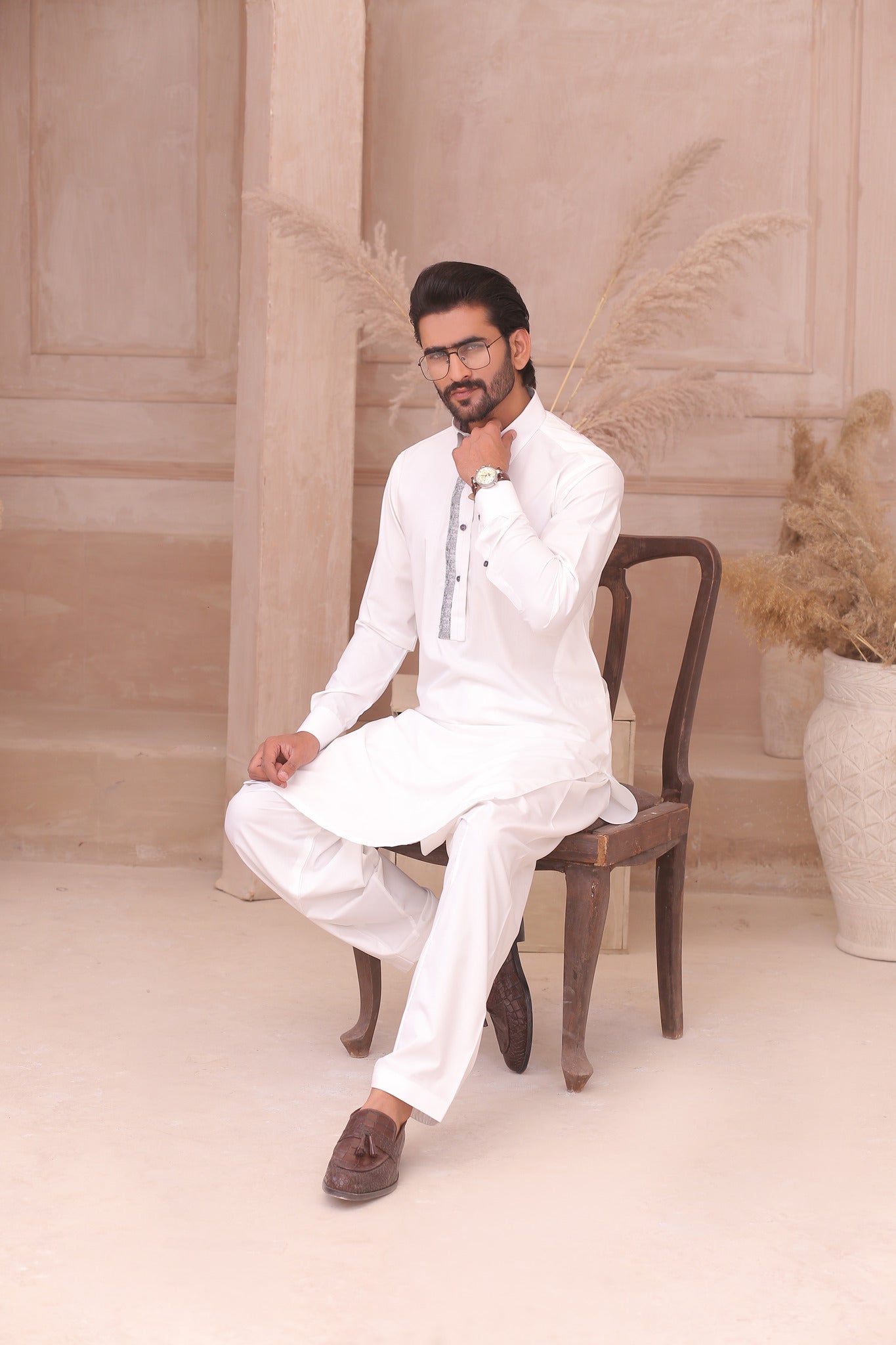 DM 698 White Shalwar Kameez